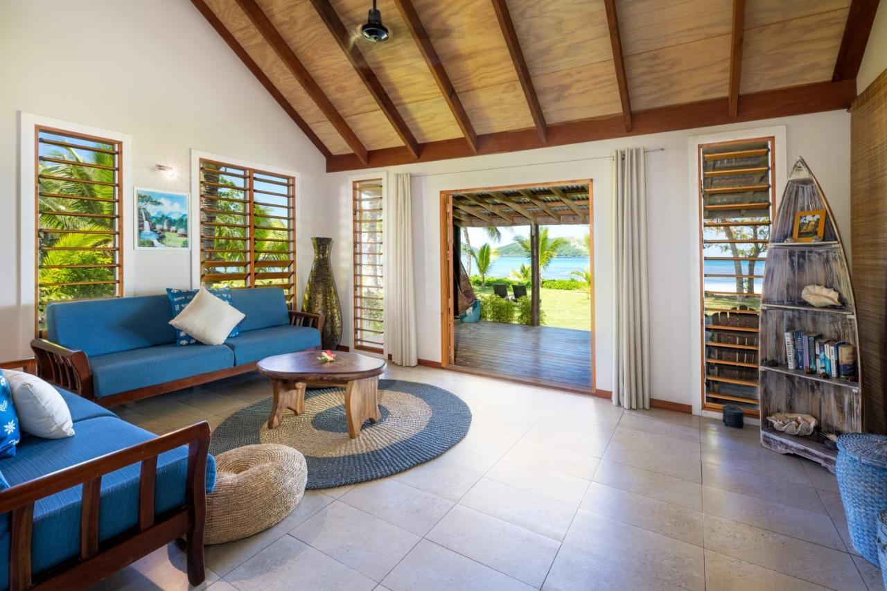 Oarsman'S Bay Lodge Naisisili Exterior photo